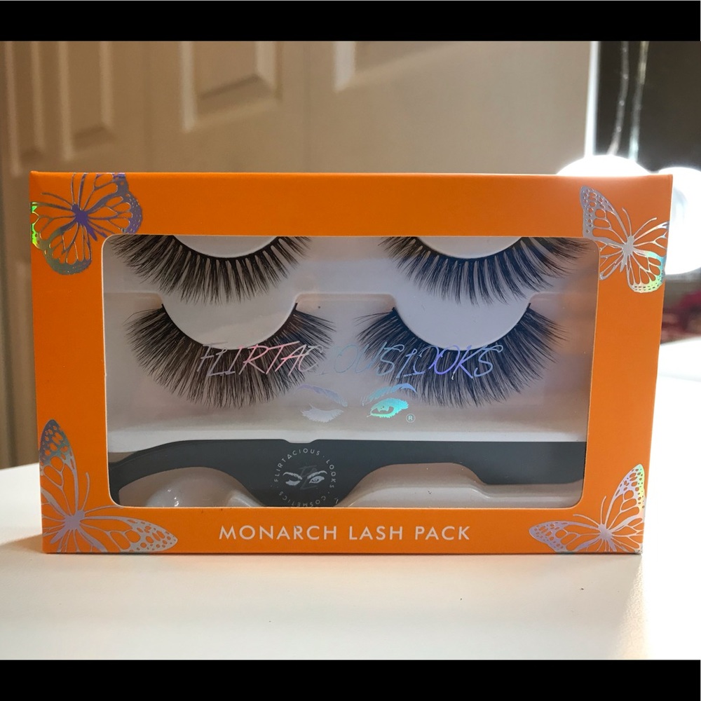 Flirtacious Looks Cosmetics Monarch Lash Pack